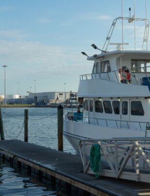 Lower Keys Reef Fishing Charters