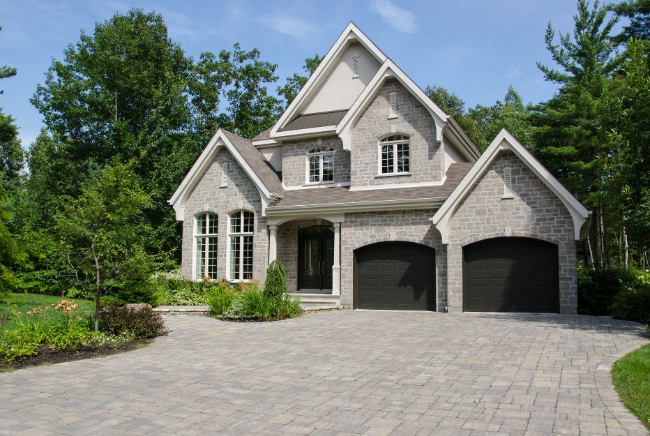 Luxury Custom Home Builders