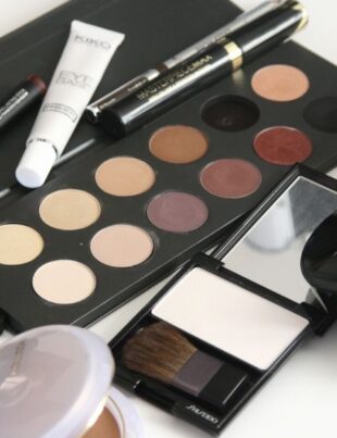 Non Toxic Makeup